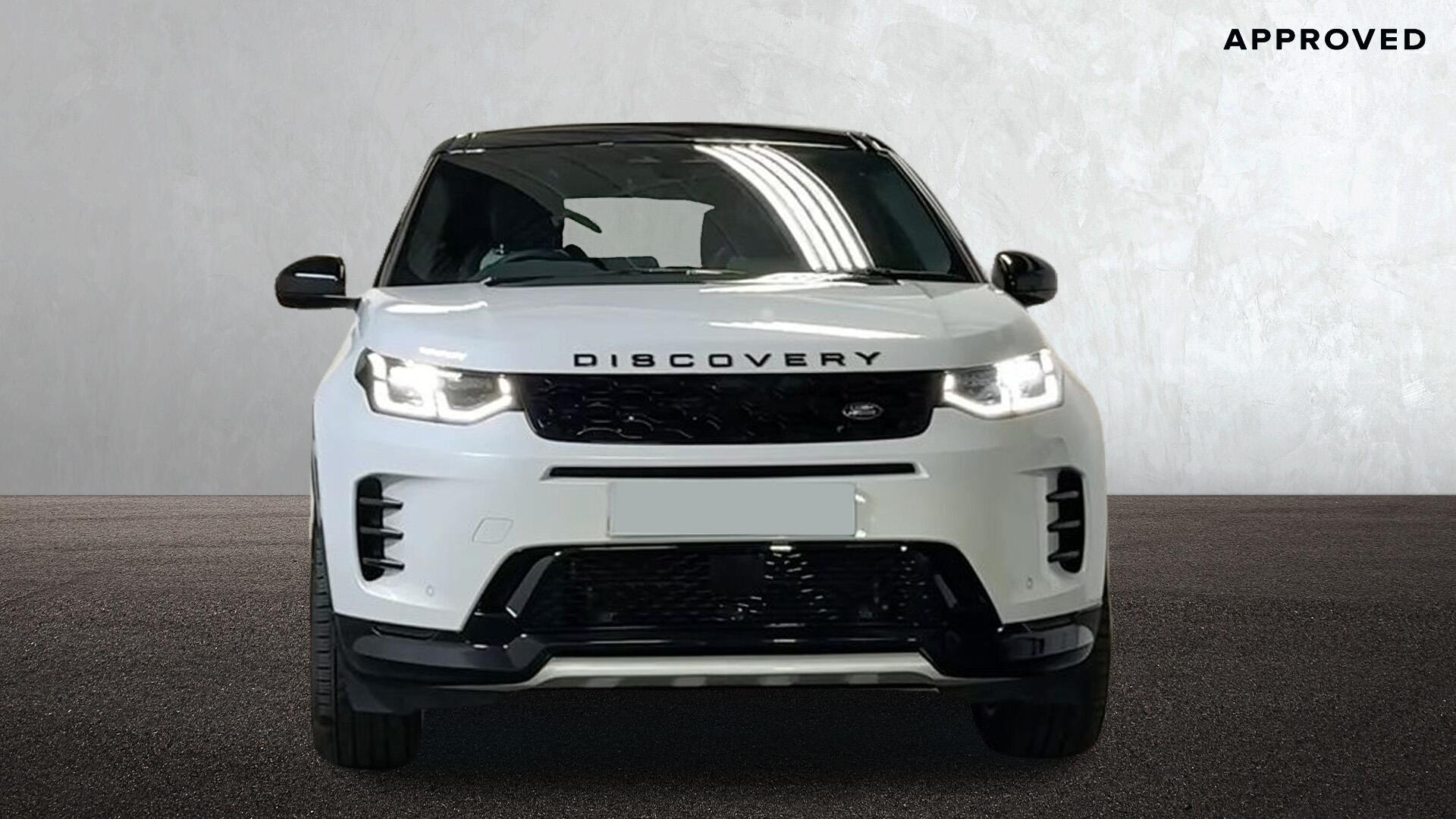 Land Rover Discovery Sport view 7