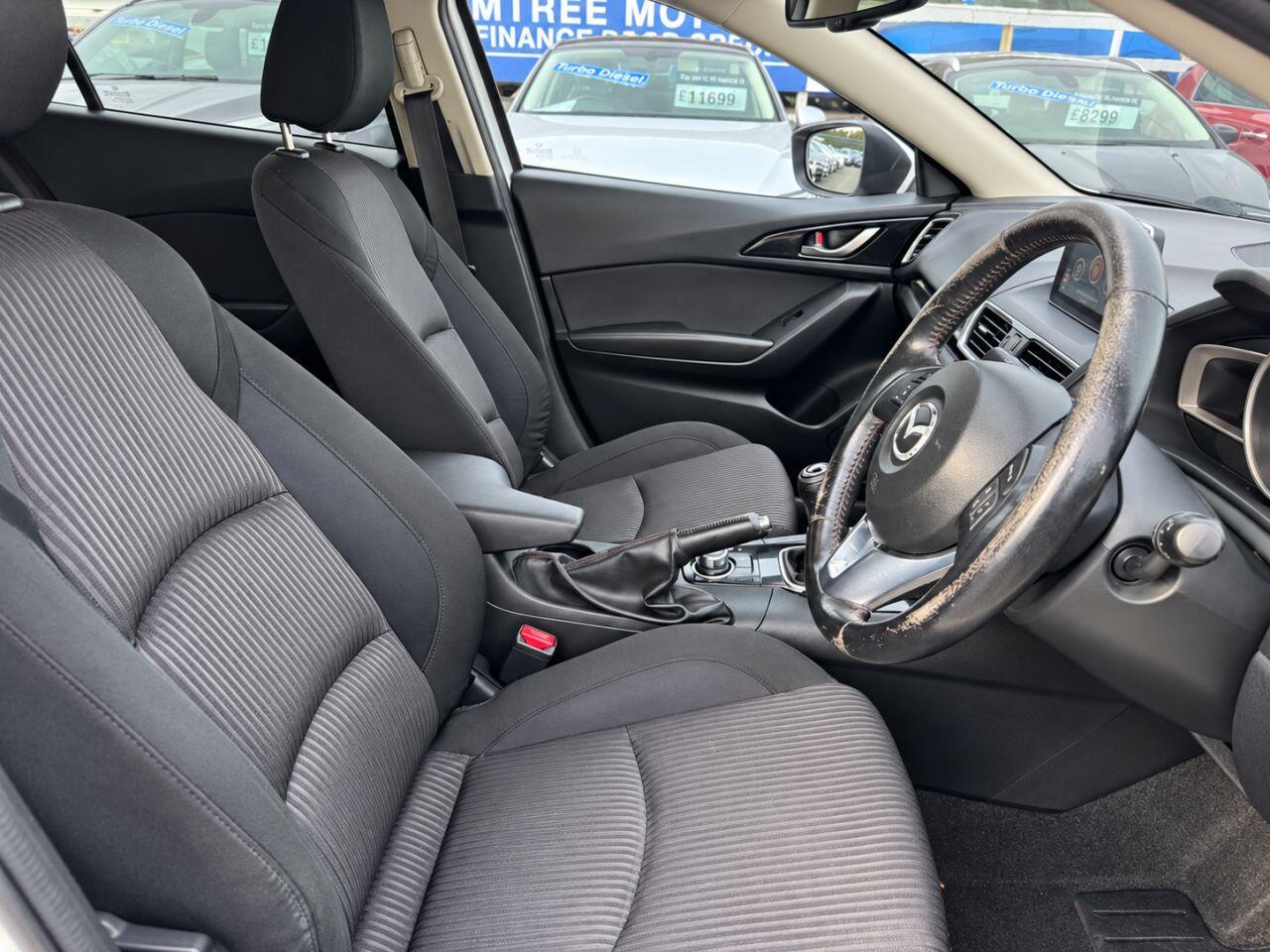 Mazda Mazda3 view 21