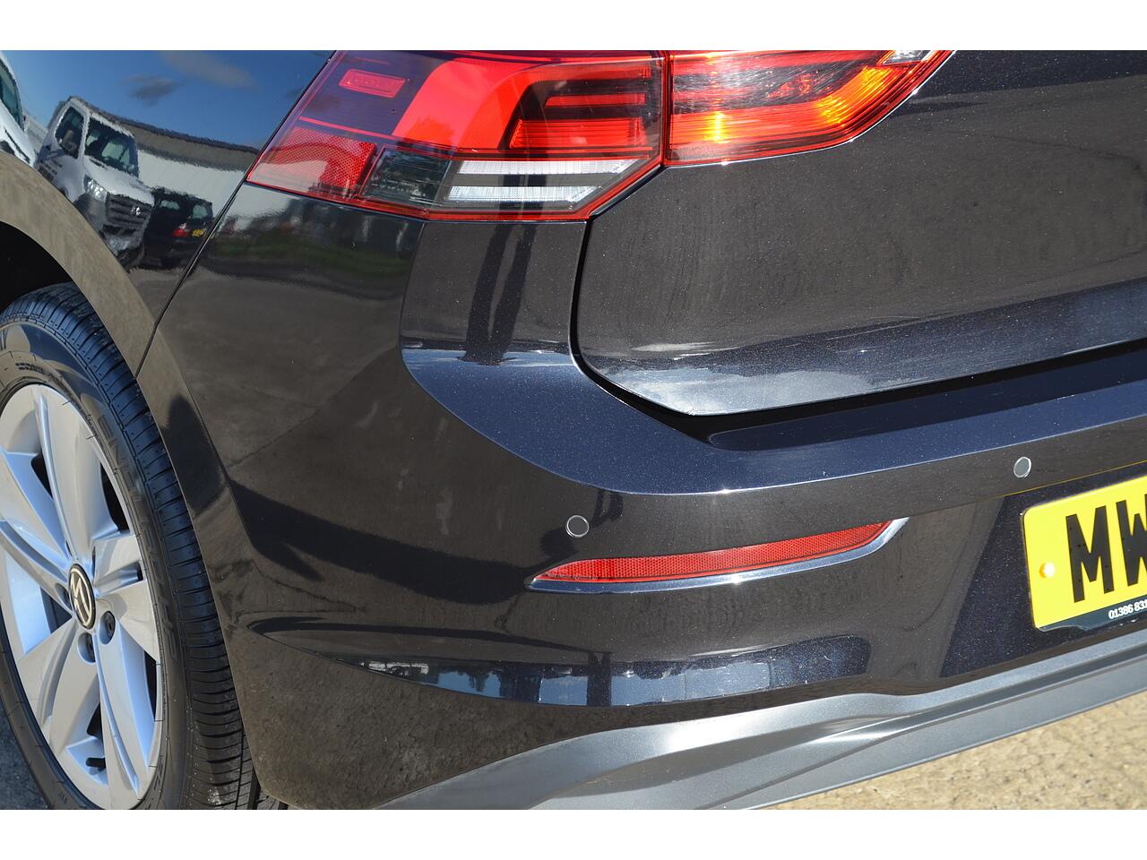 Volkswagen Golf view 33