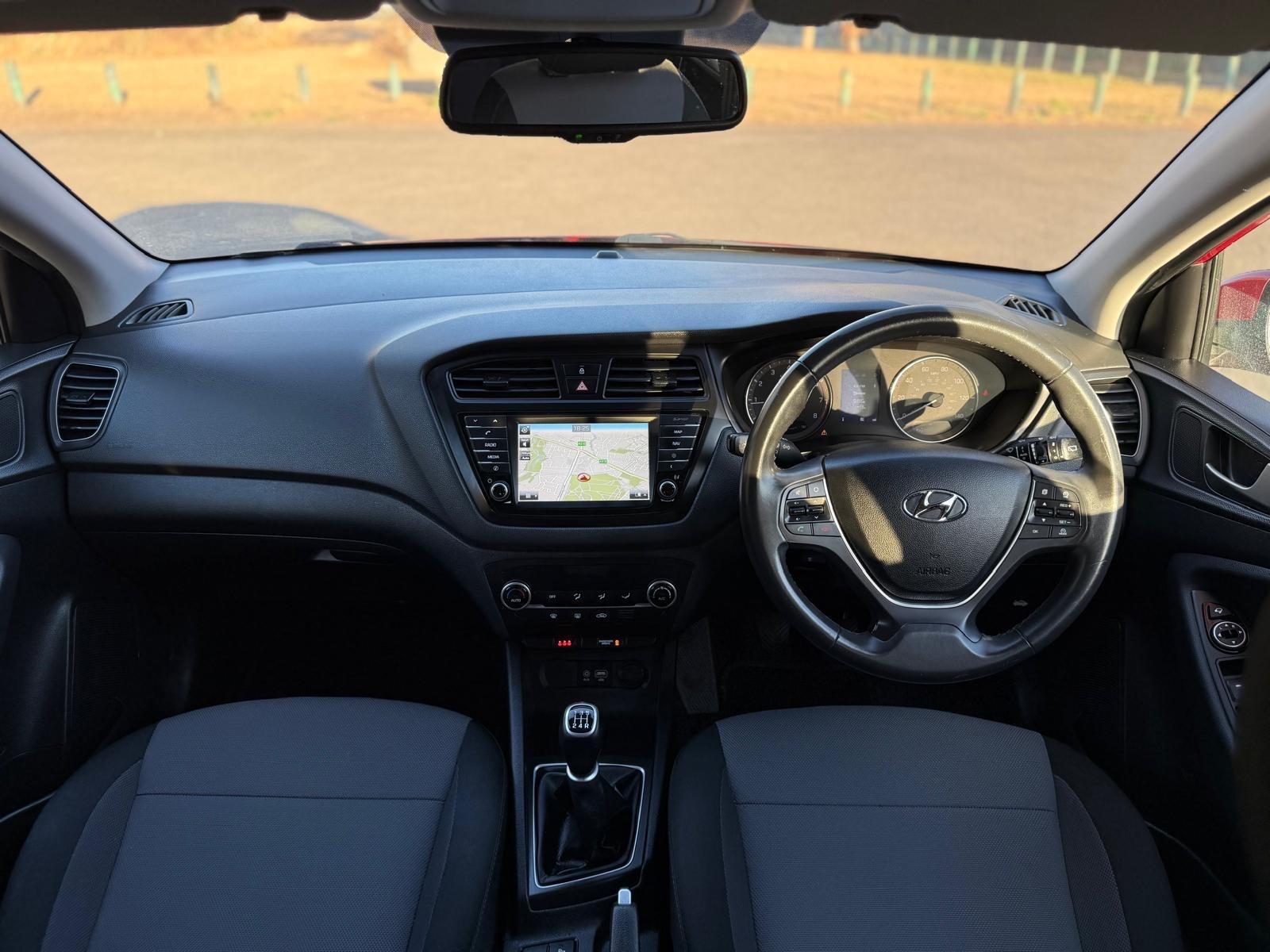 Hyundai I20 view 26