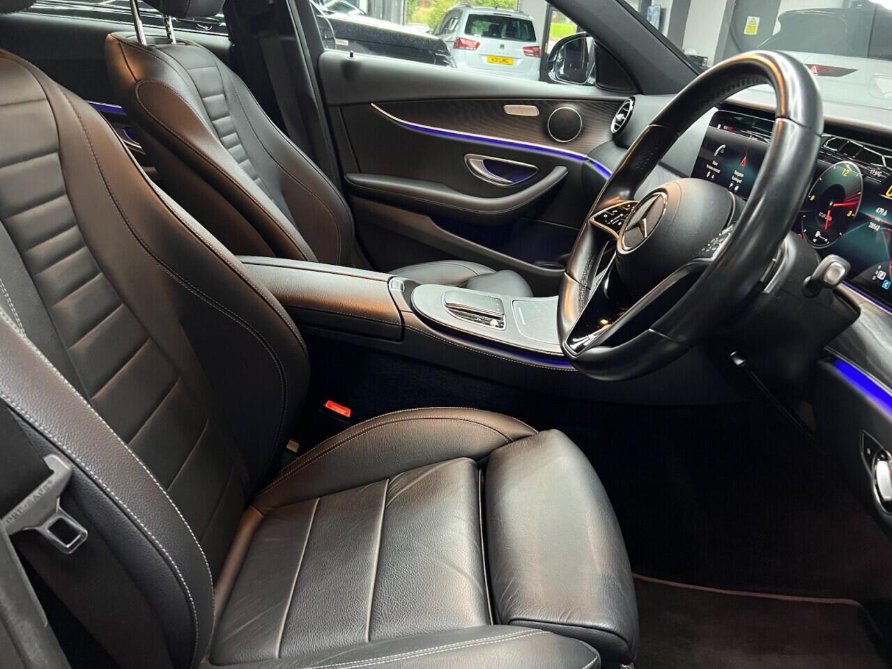 Mercedes-Benz E-Class view 35