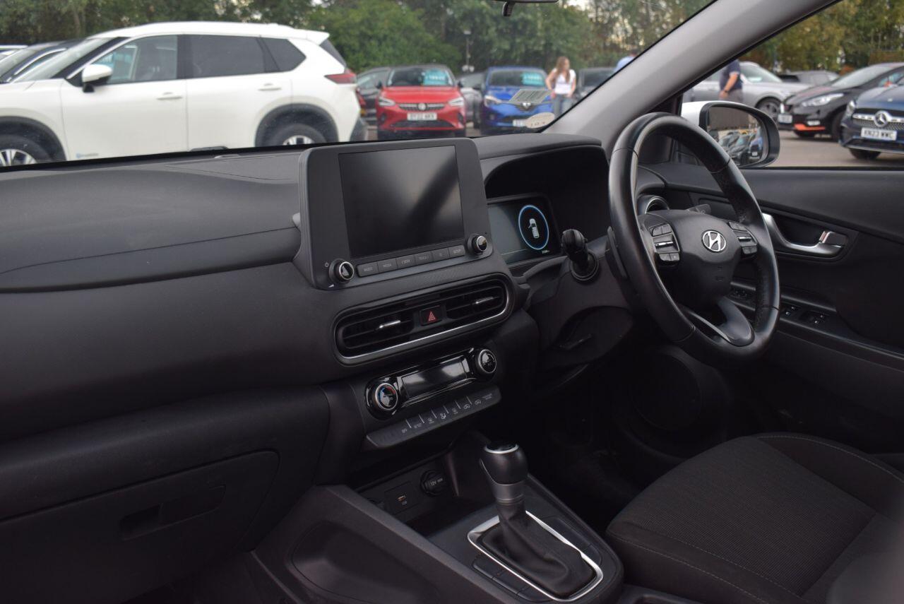 Hyundai Kona view 16