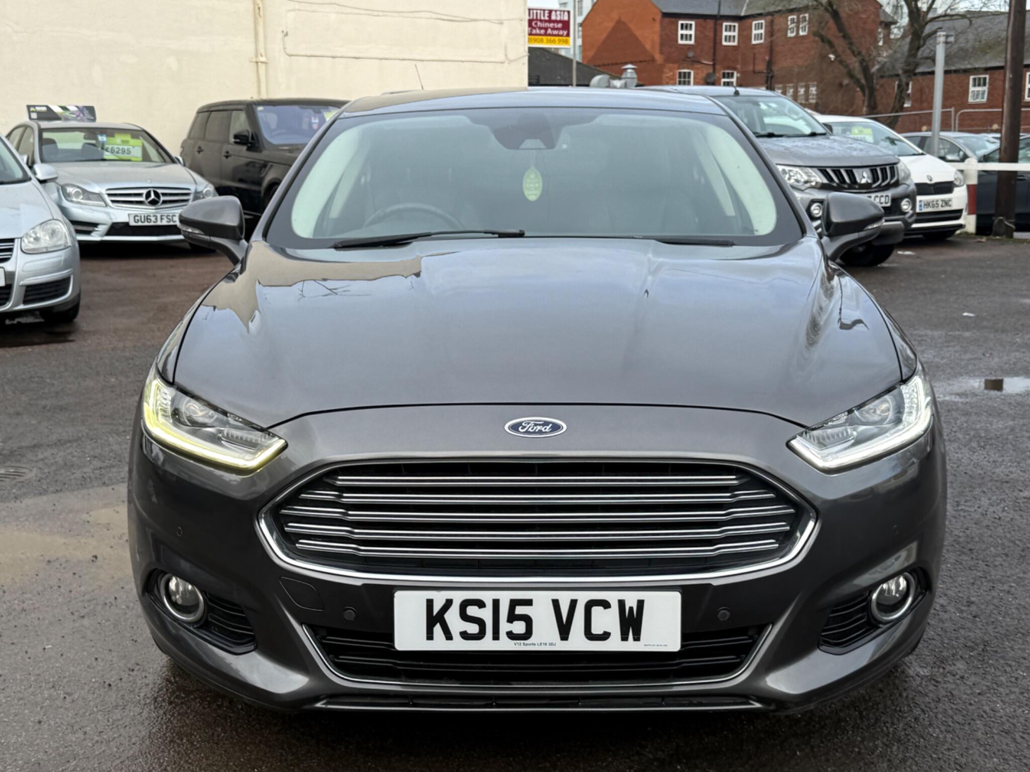 Ford Mondeo - Image 9