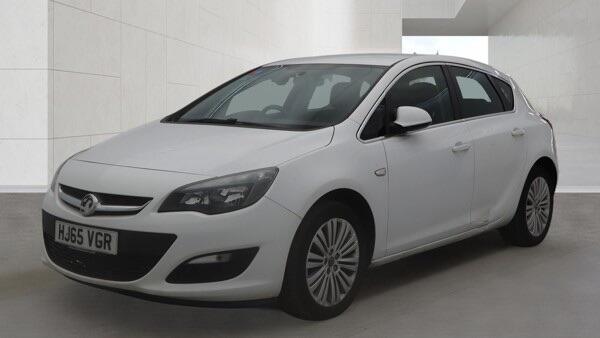 Vauxhall Astra view 2
