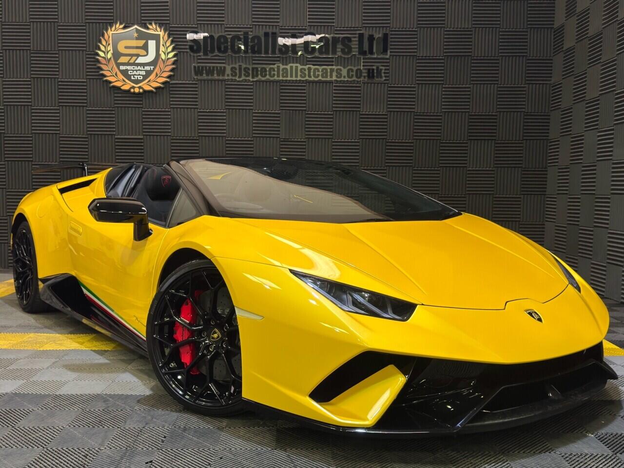 Lamborghini Performante Spyder main image