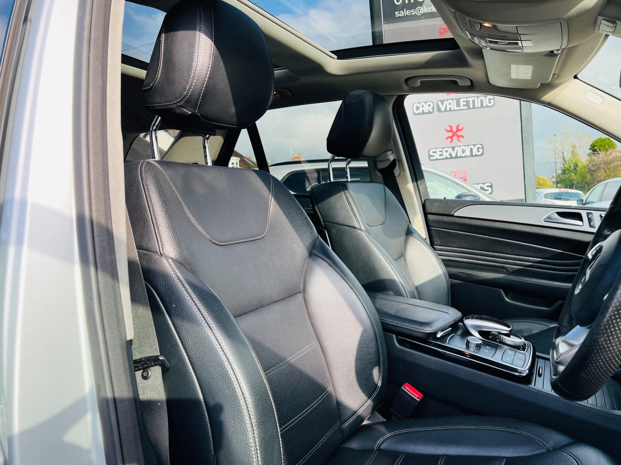 2017 Mercedes-Benz GLE image 17