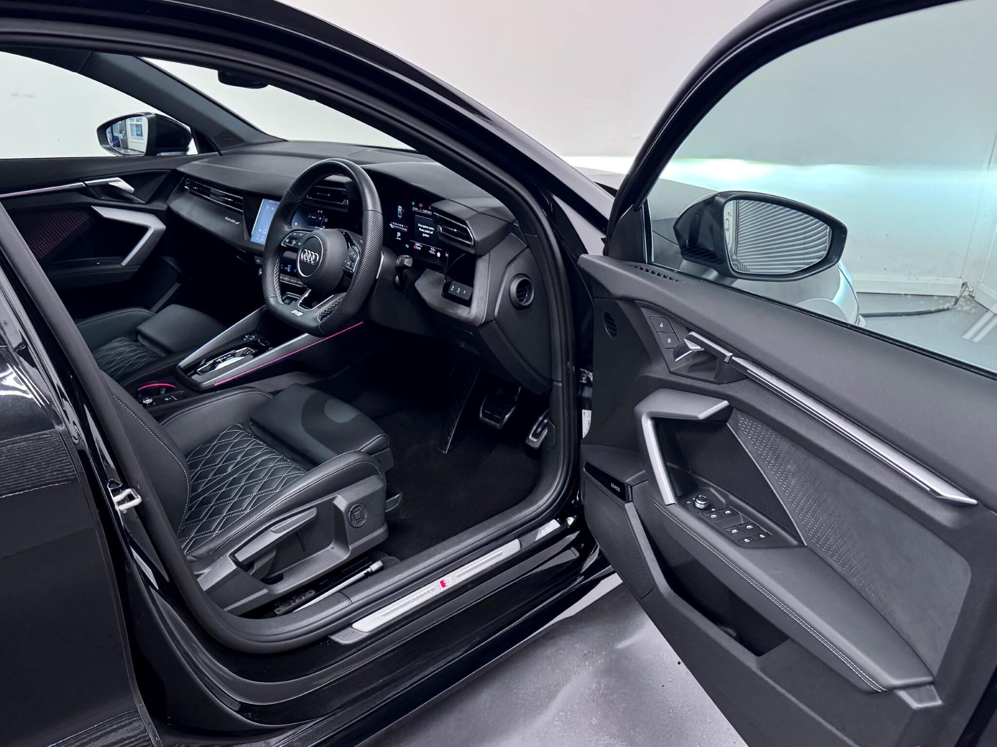 Audi S3 view 23