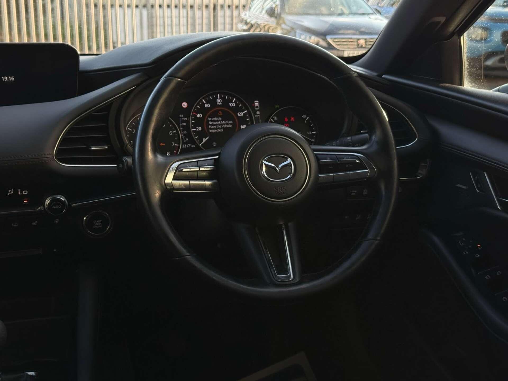 Mazda Skyactiv-G view 40