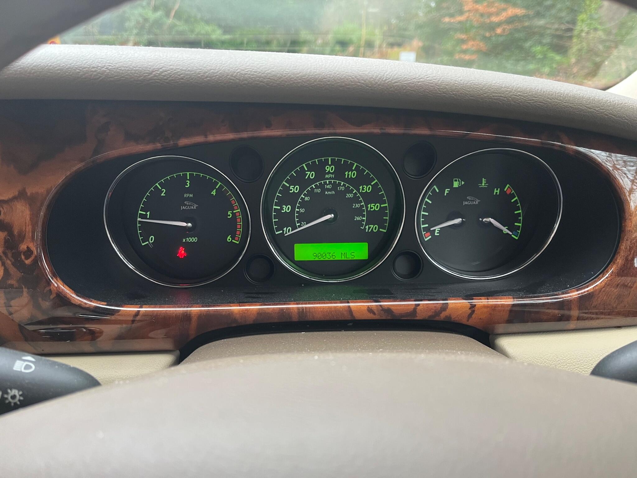 2005 Jaguar XJ 2.7 TDVi Executive 4dr • 89,000 miles image 21