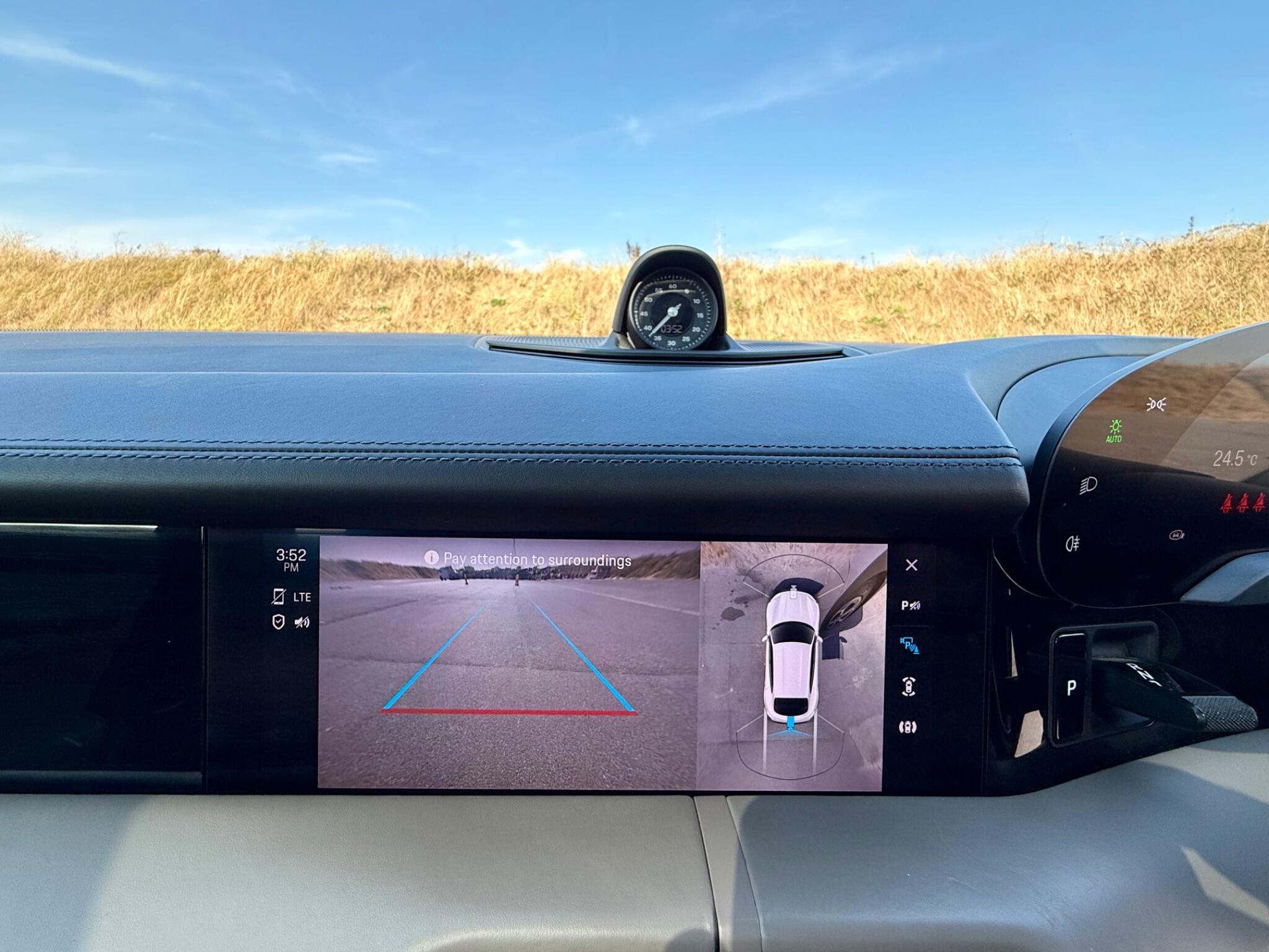 Porsche Taycan view 49