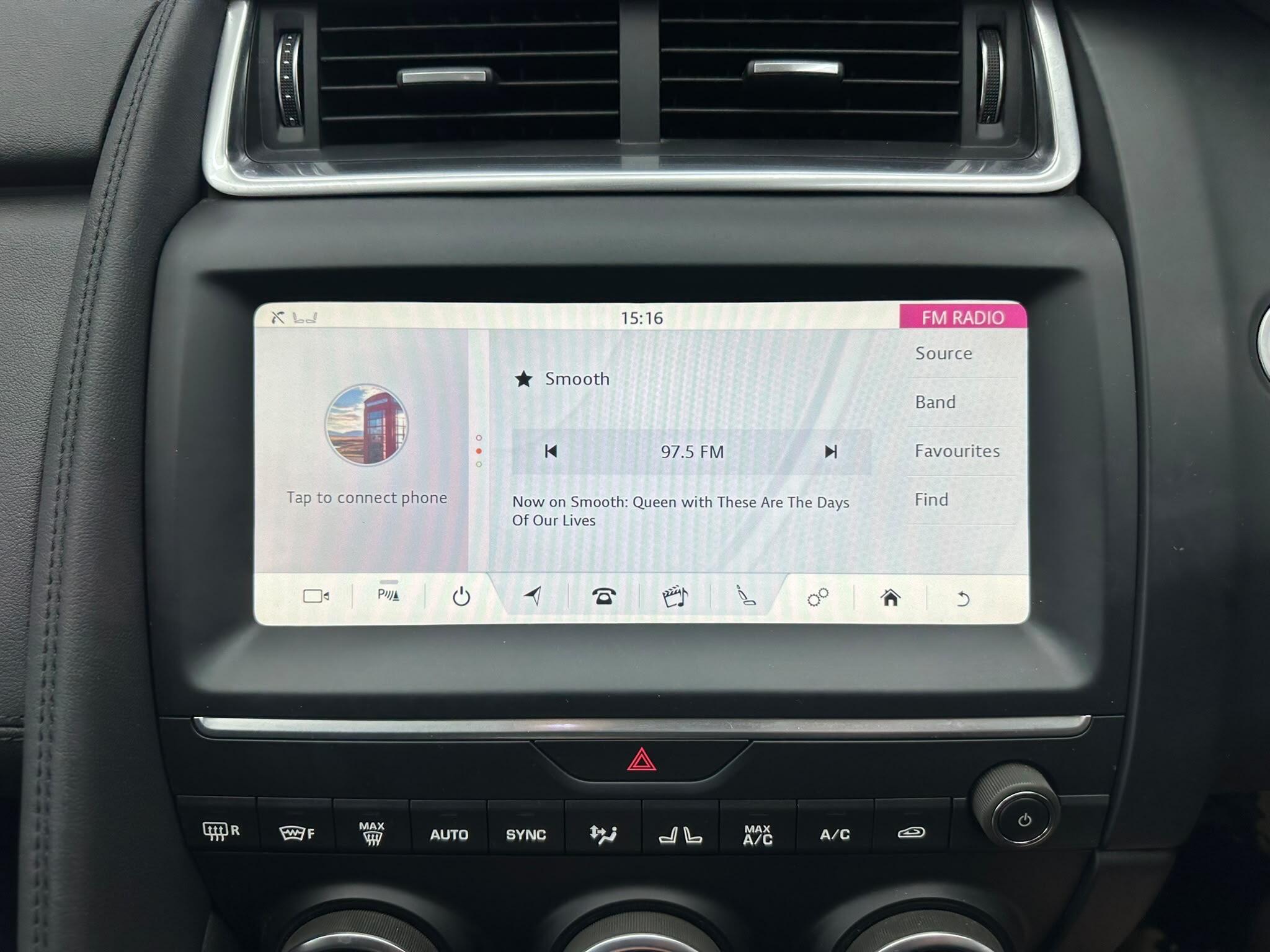 Jaguar E-Pace view 37