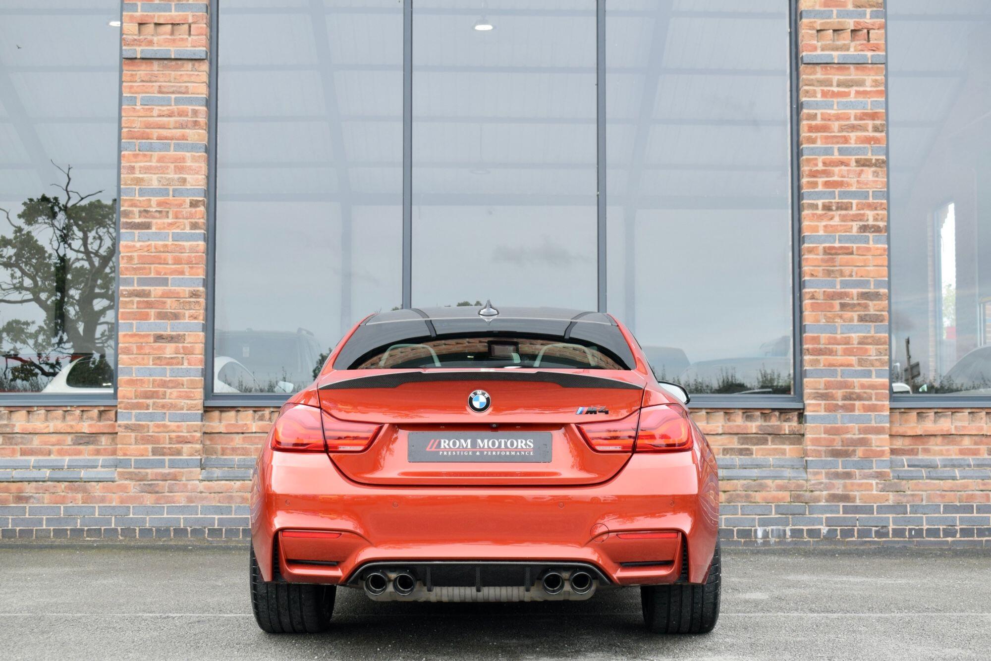BMW M4 view 6