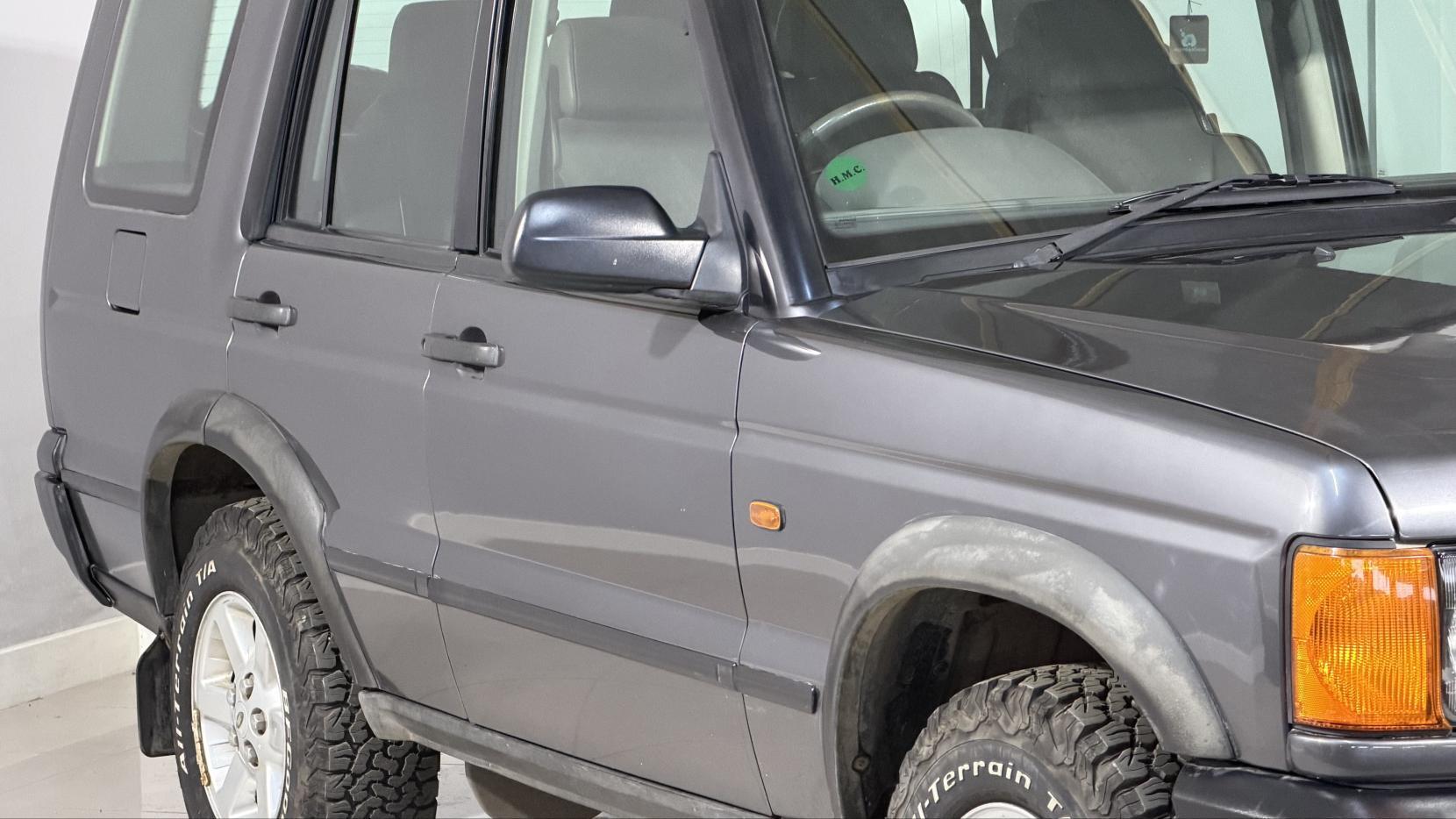 Land Rover Discovery 4 view 31