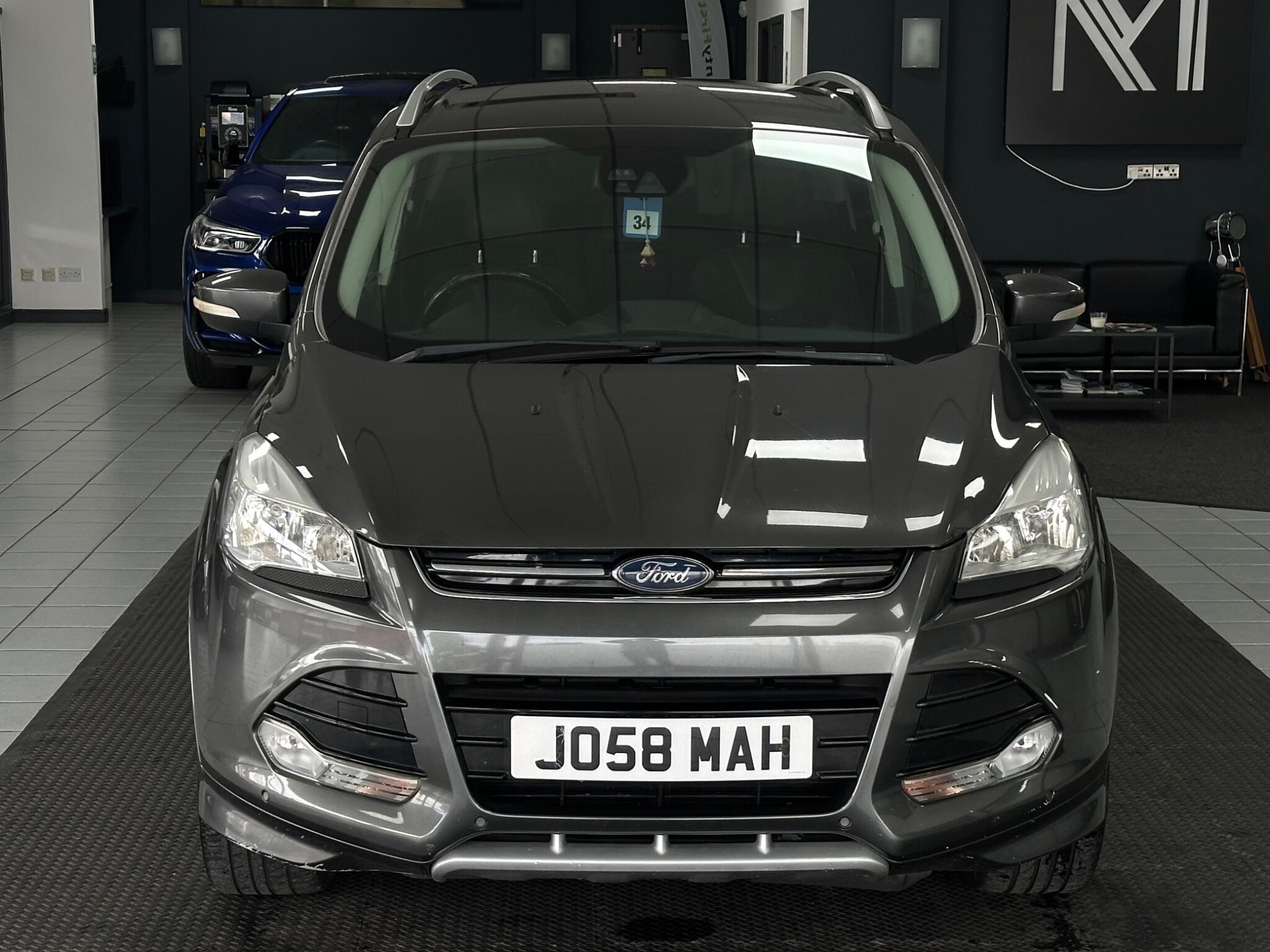 Ford Kuga view 4