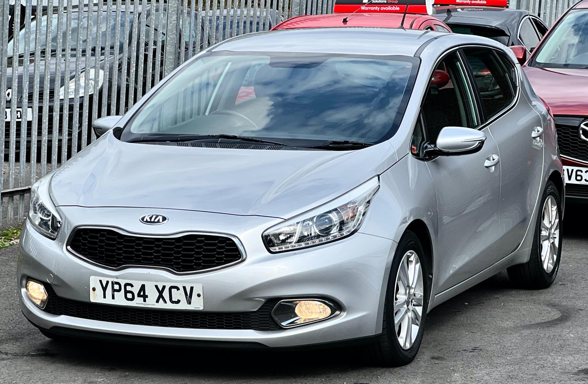 2014 Kia Ceed 1.6 CRDi EcoDynamics 2 Euro 5 (s/s) 5dr • 88,000 miles image 6