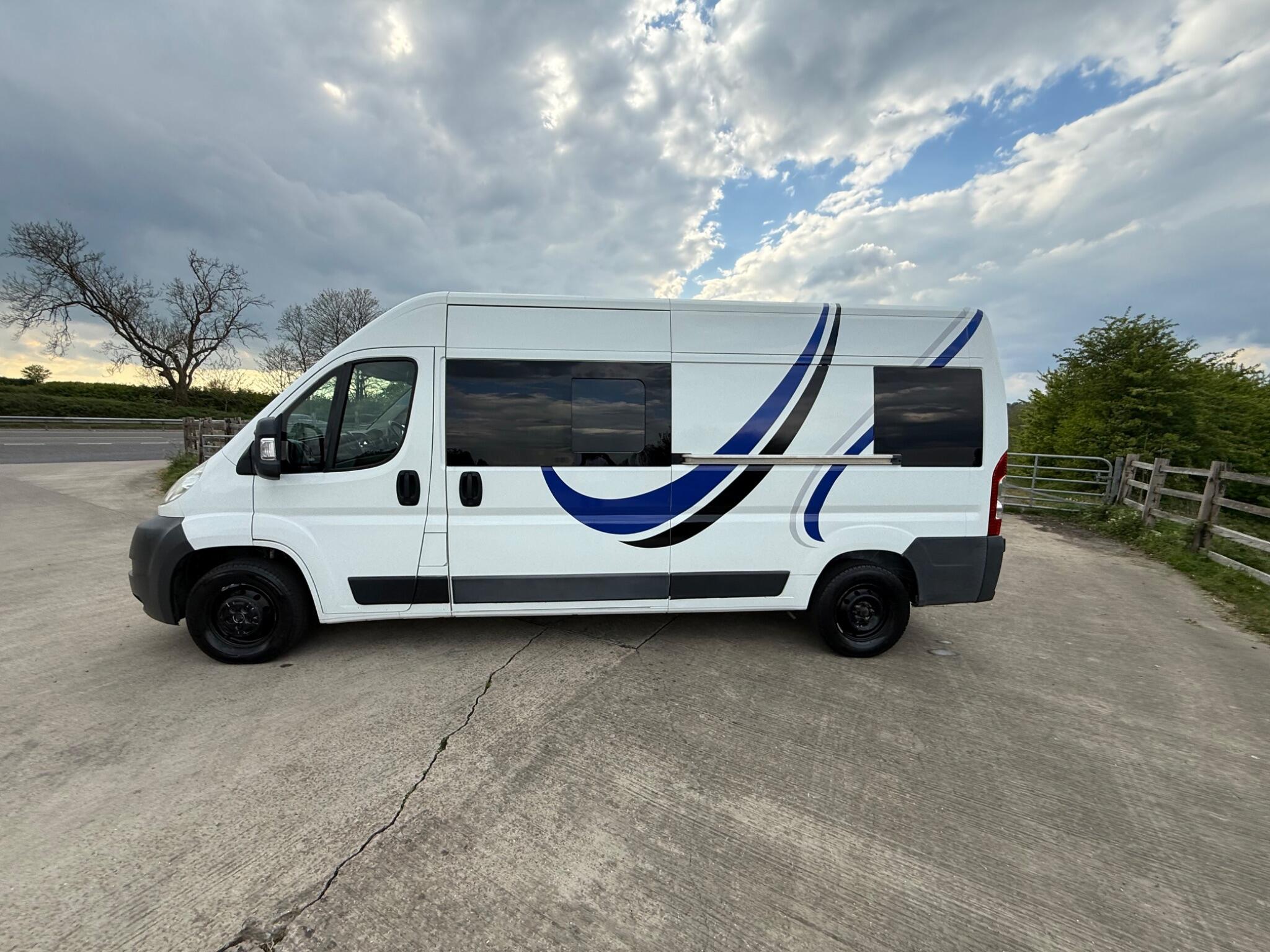 Citroen Relay 2.2 HDi 35 Enterprise L3 H2 4dr — photo 4 of 134