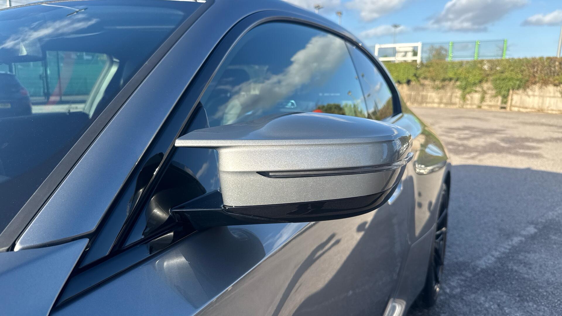 BMW M2 view 29