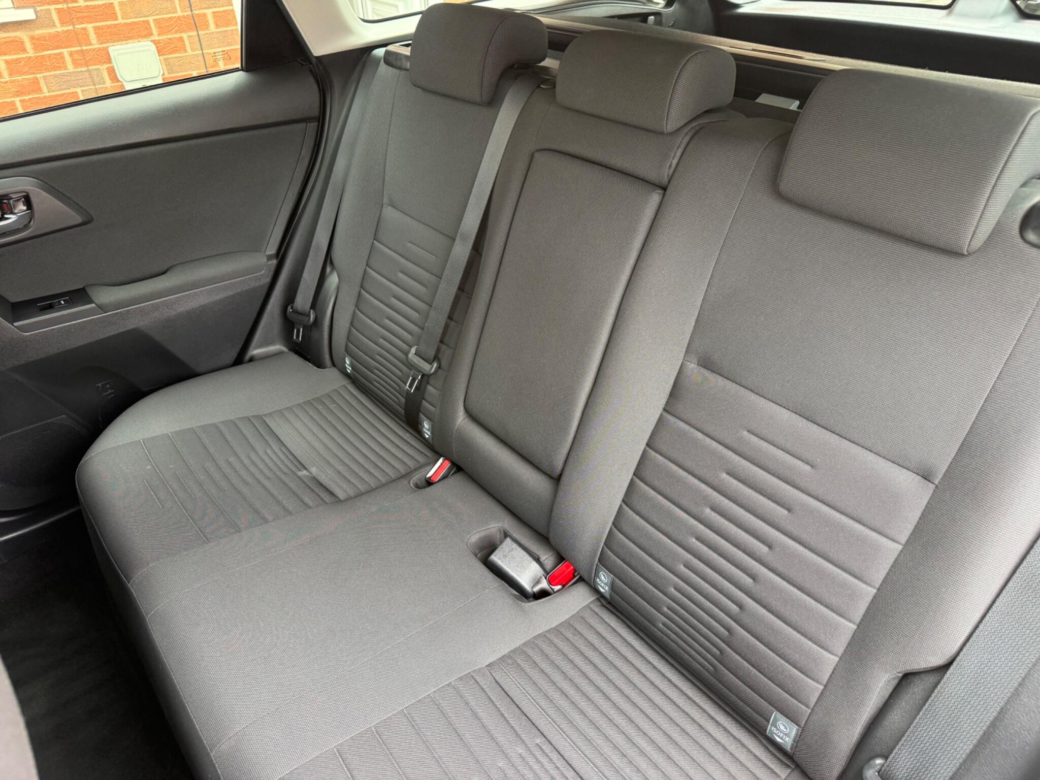 Toyota Auris view 20