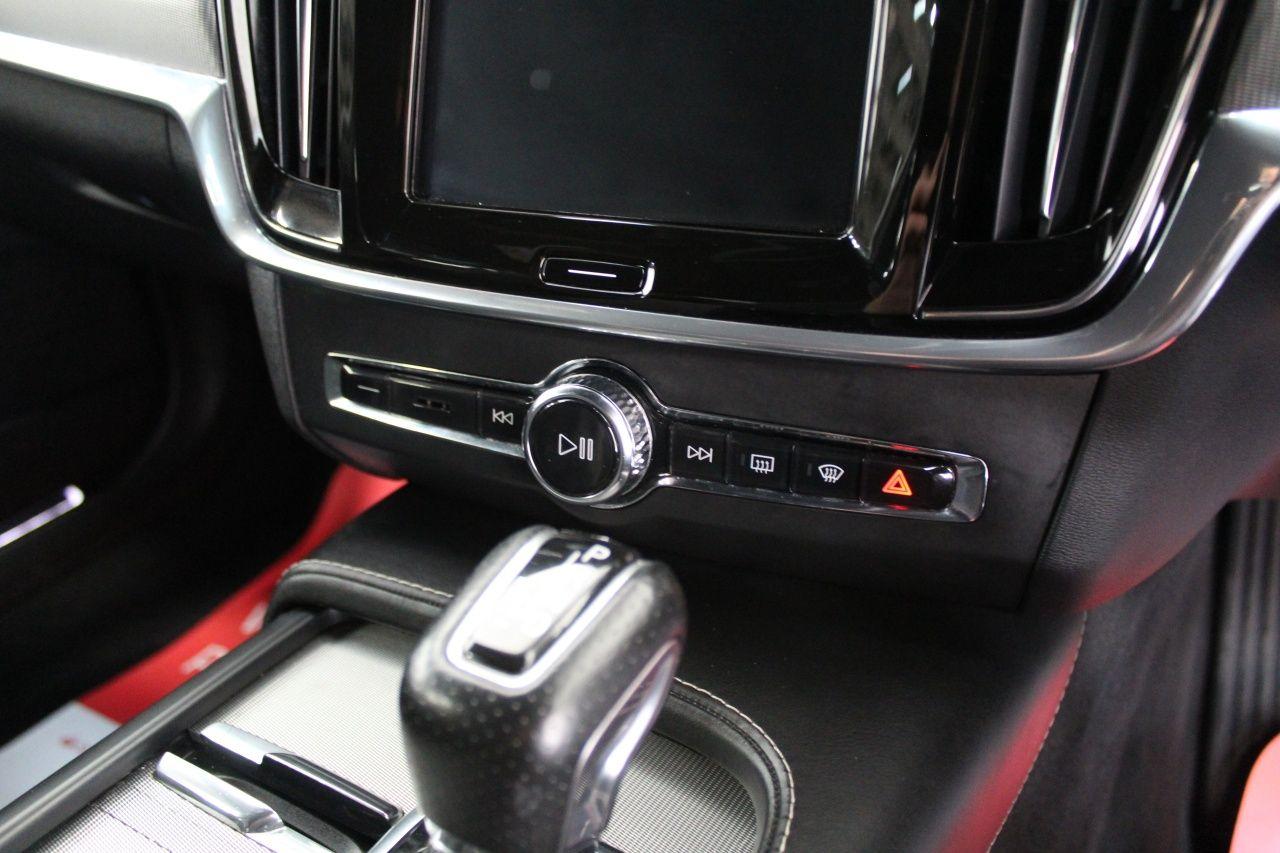 Volvo V90 view 43