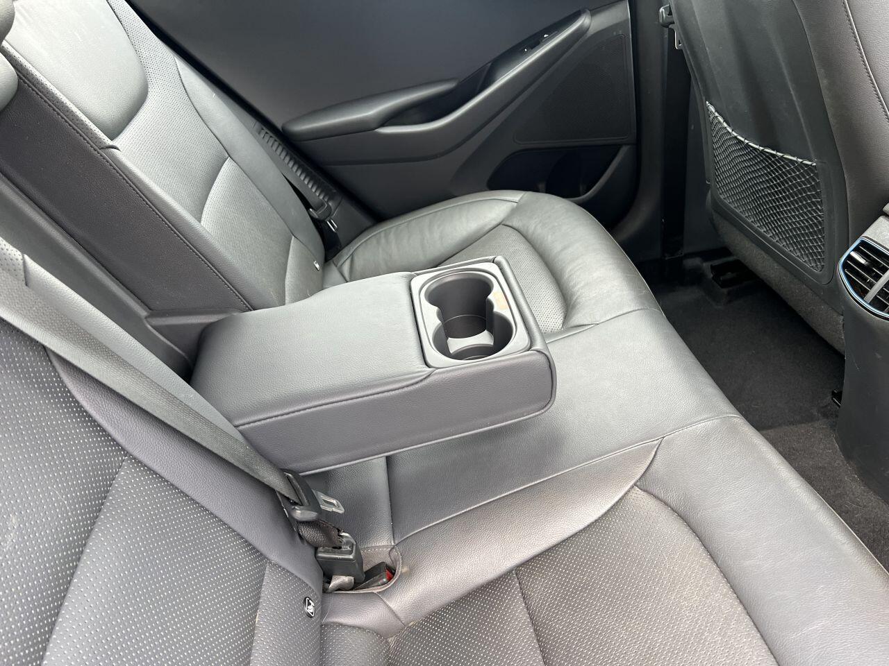 Hyundai Ioniq view 22