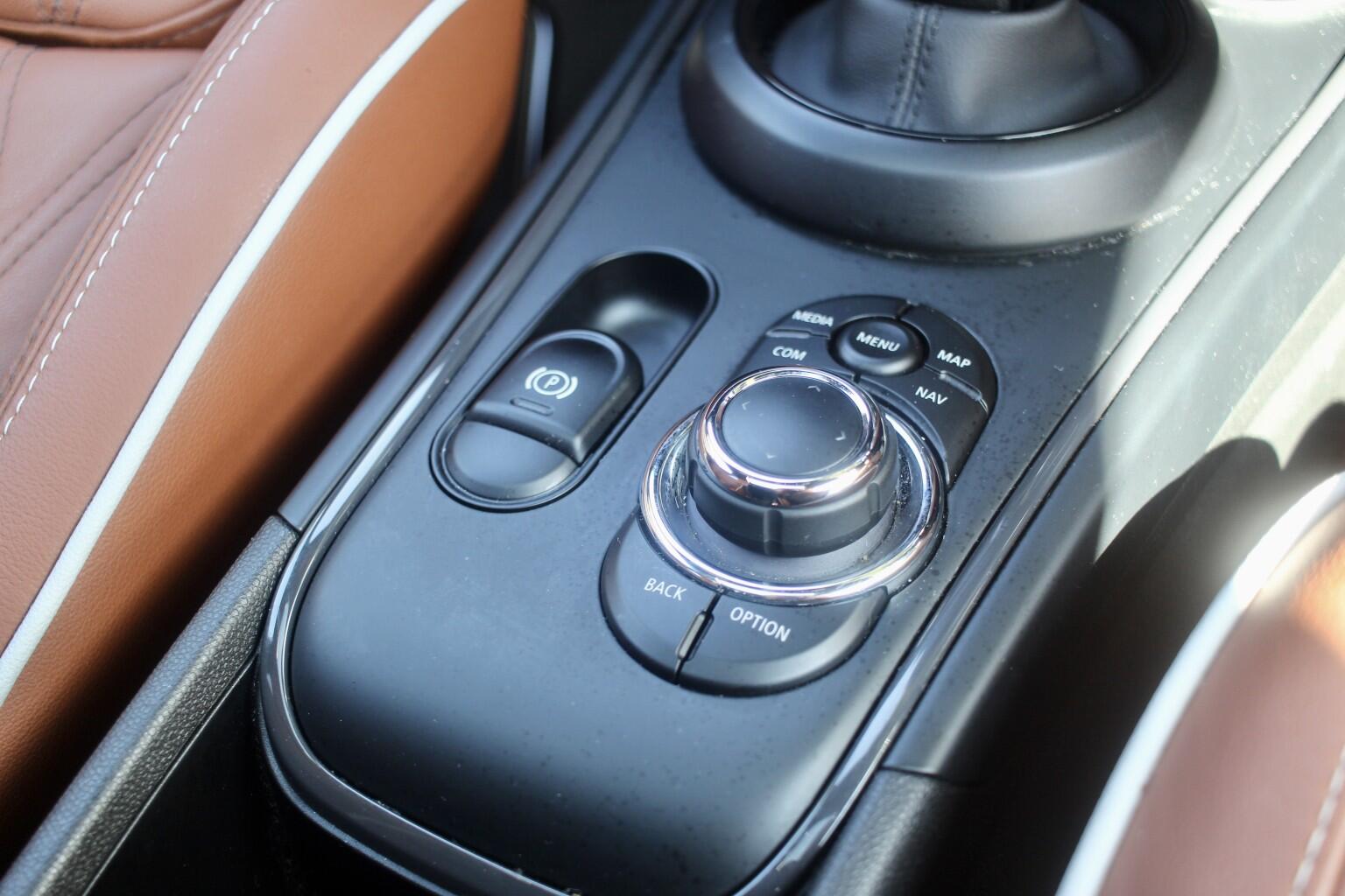 Mini Countryman view 17