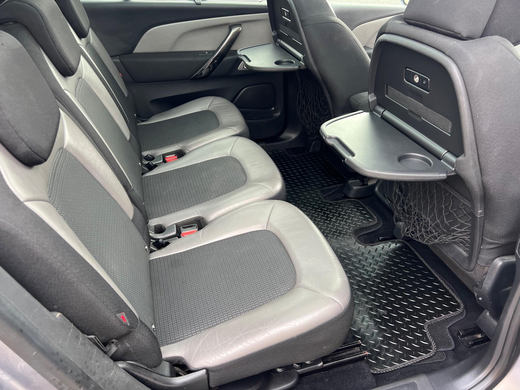 Citroen Grand C4 Picasso view 53