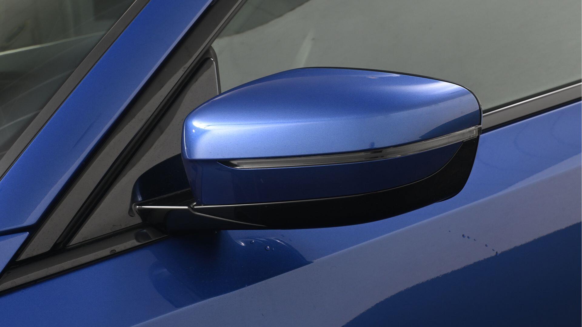 BMW 2 Series view 32