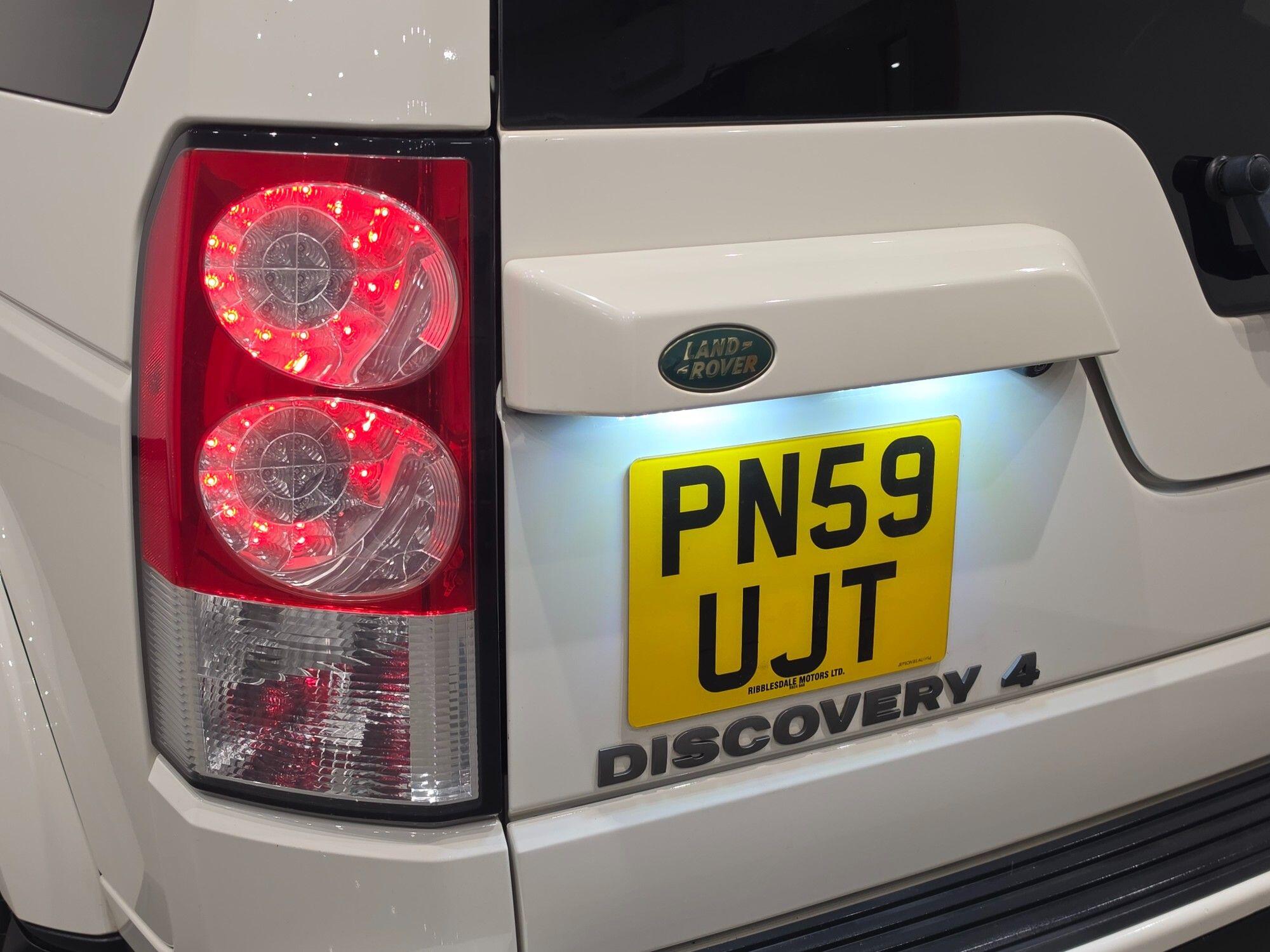 Land Rover Discovery view 78