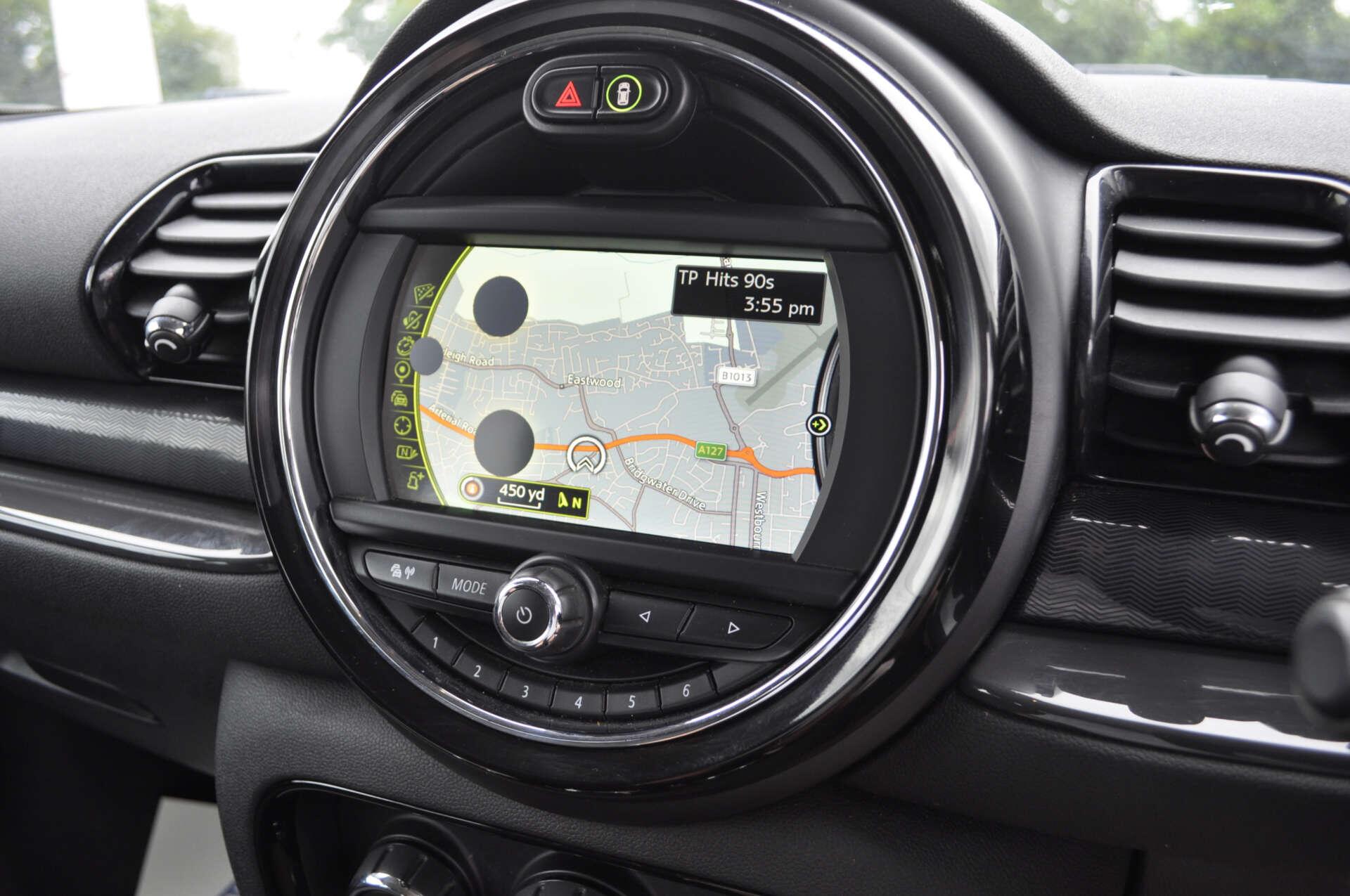 Mini Clubman view 26