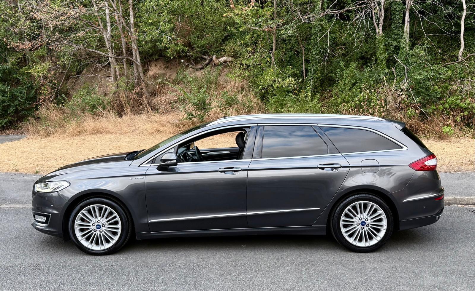 Ford Mondeo view 67