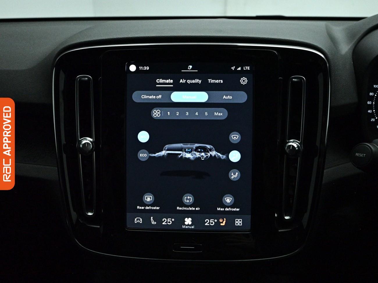 Volvo C40 view 18