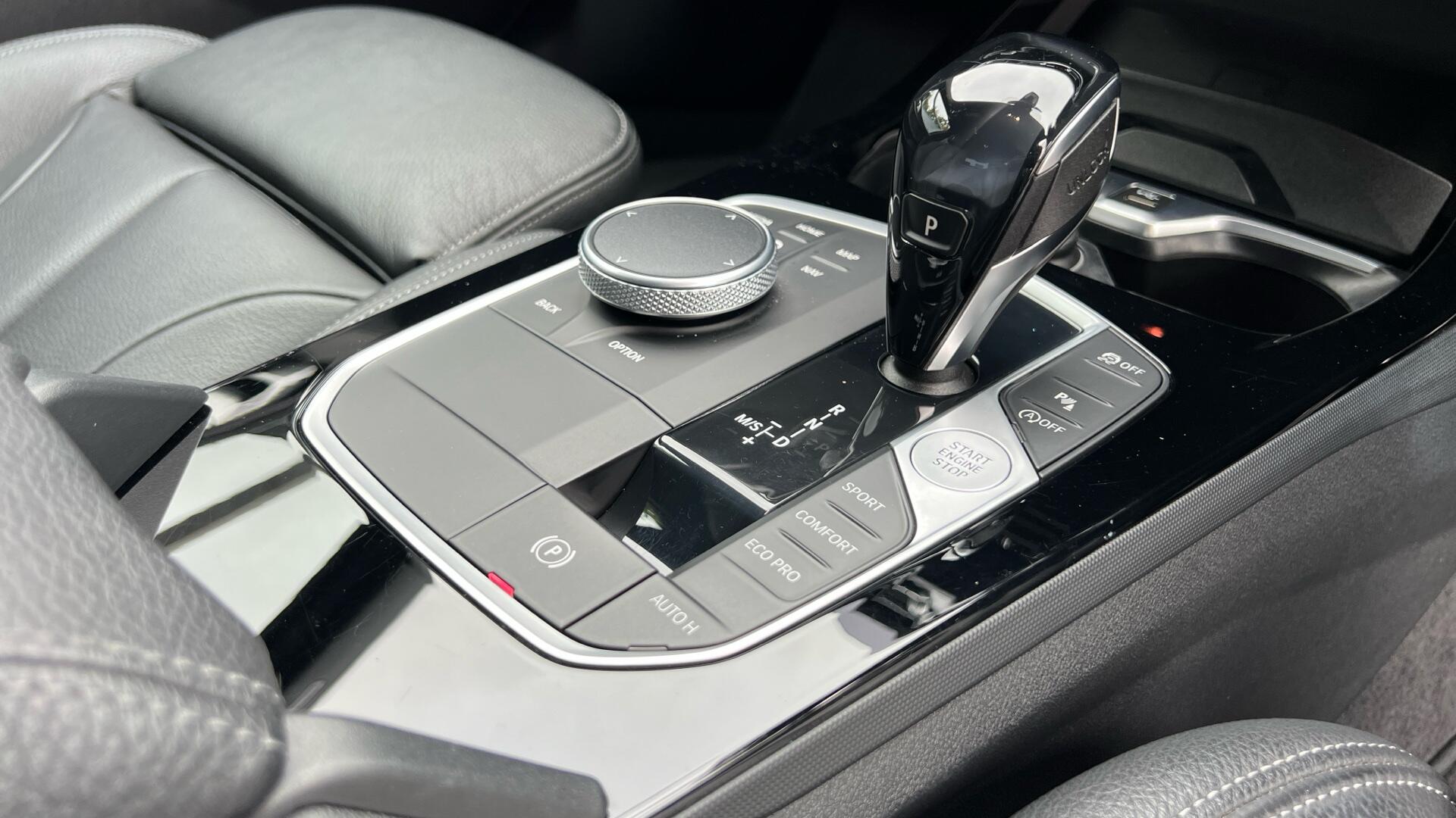 BMW 2 Series view 10