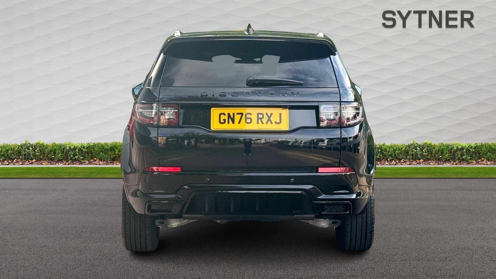 Land Rover Discovery Sport view 6