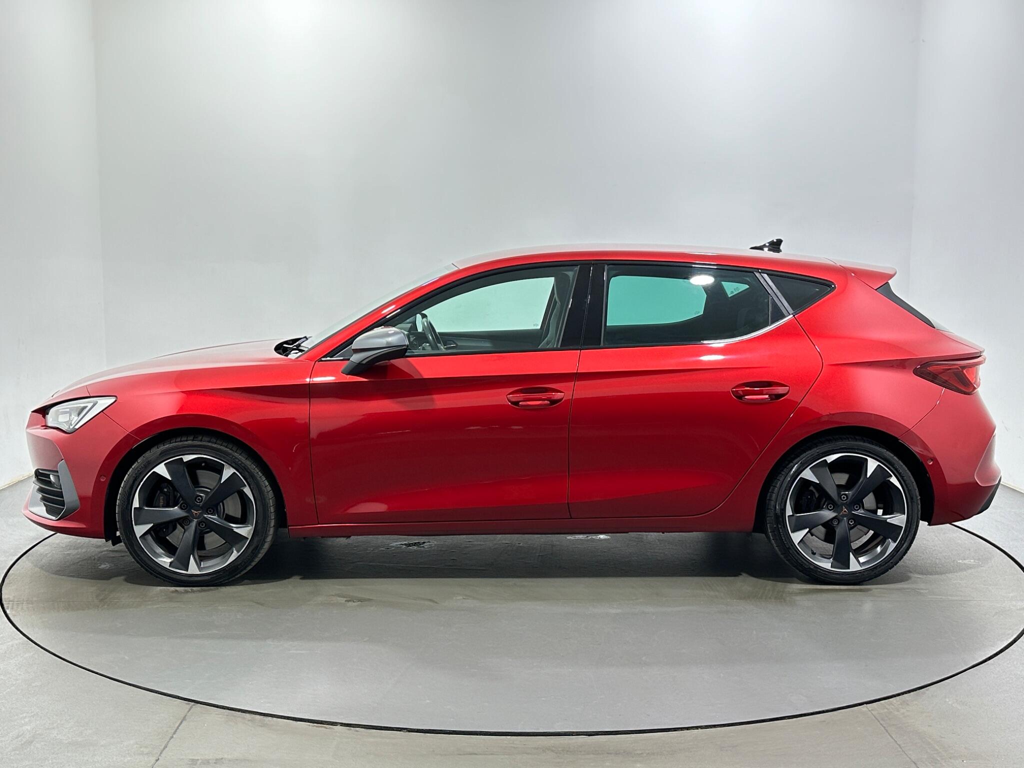 CUPRA Leon view 5