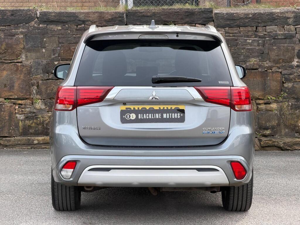 Mitsubishi Outlander view 6