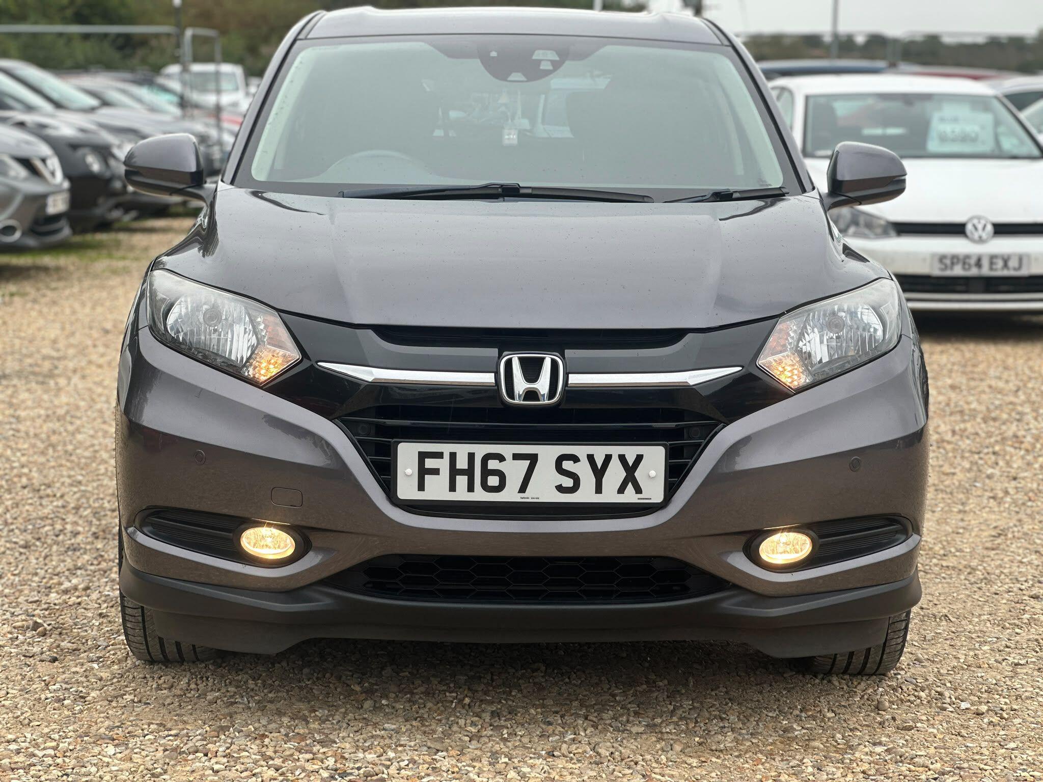 Honda HR-V view 34