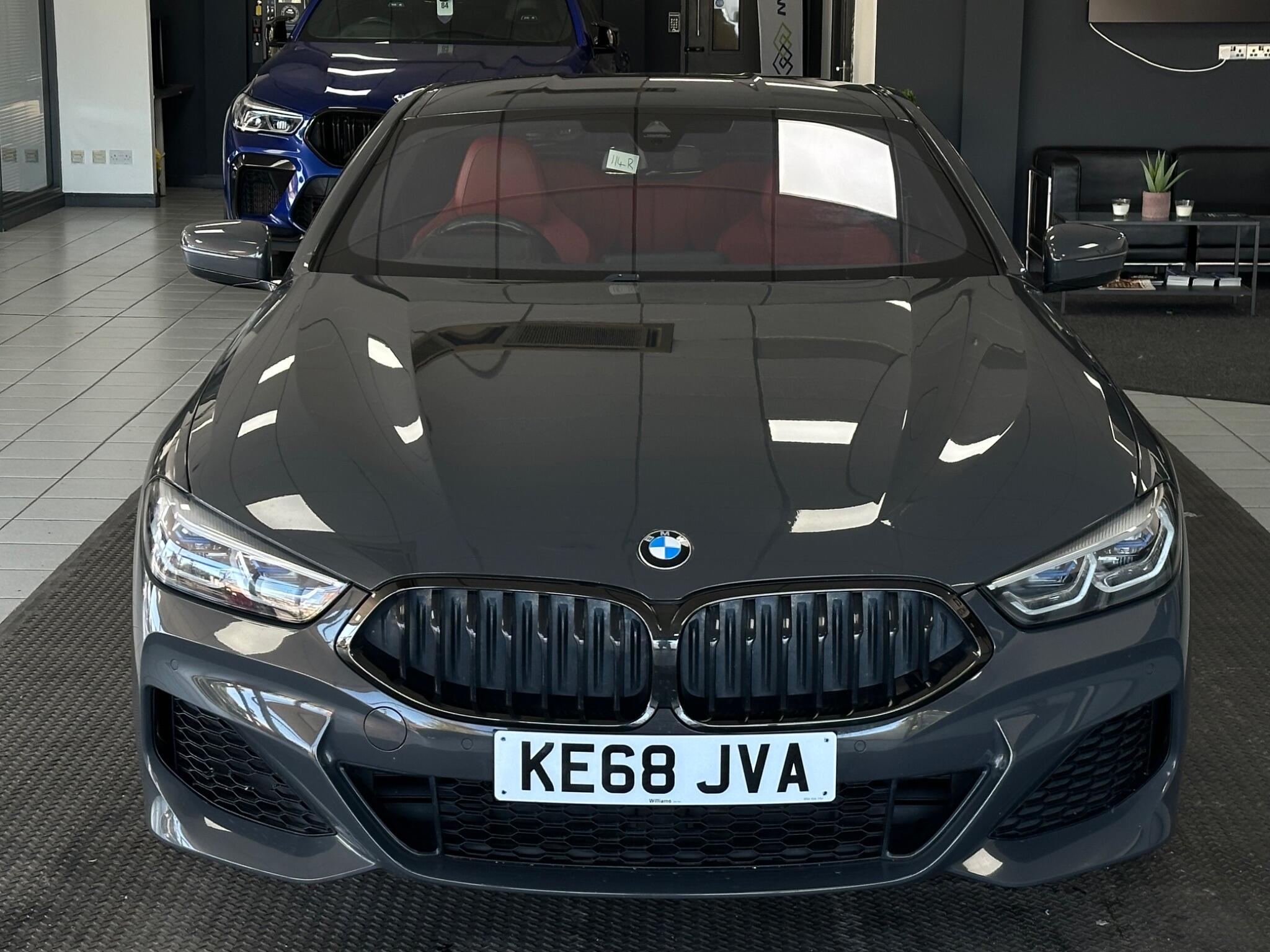 BMW 8 Series view 5