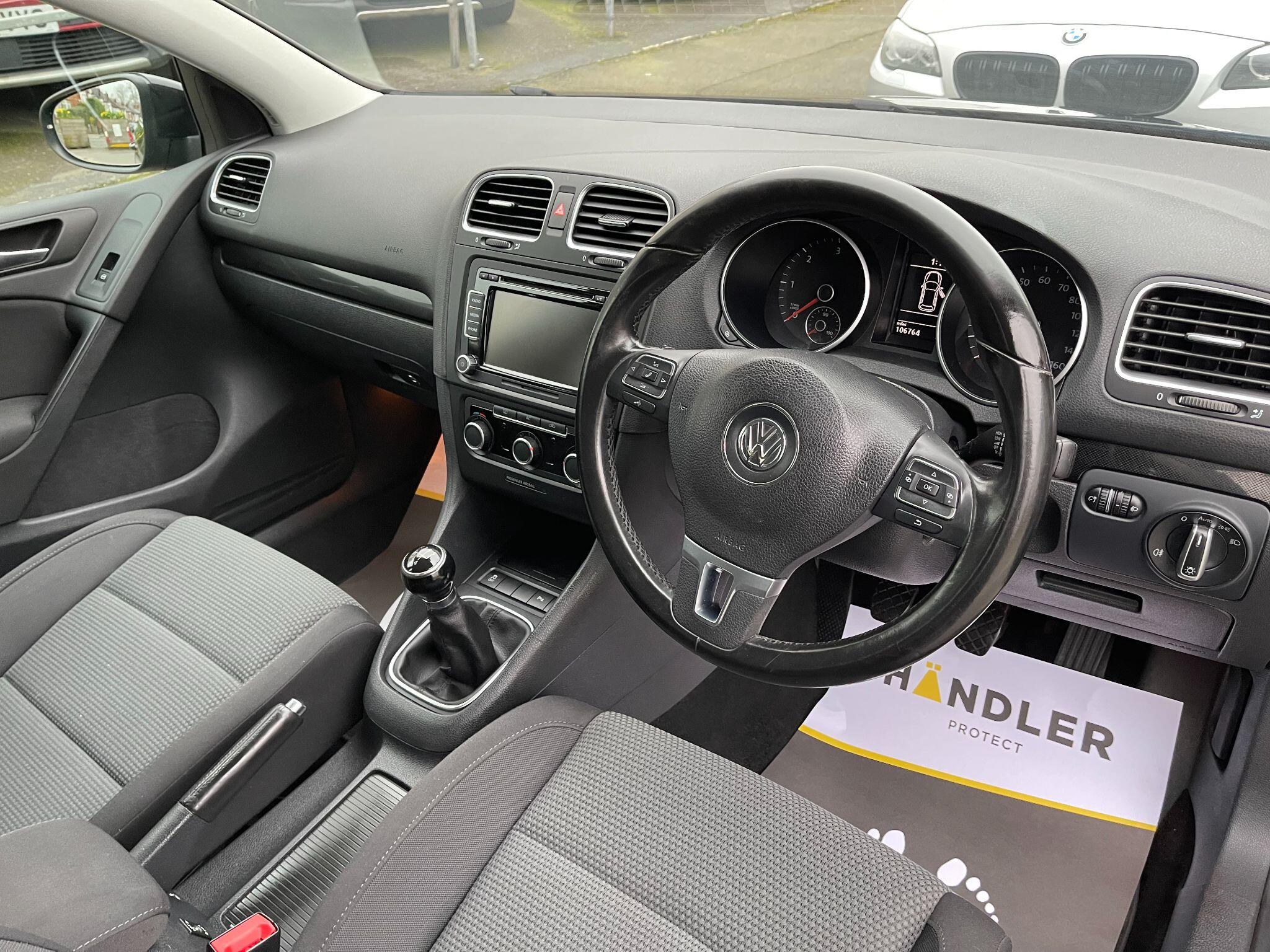 Volkswagen Golf view 24