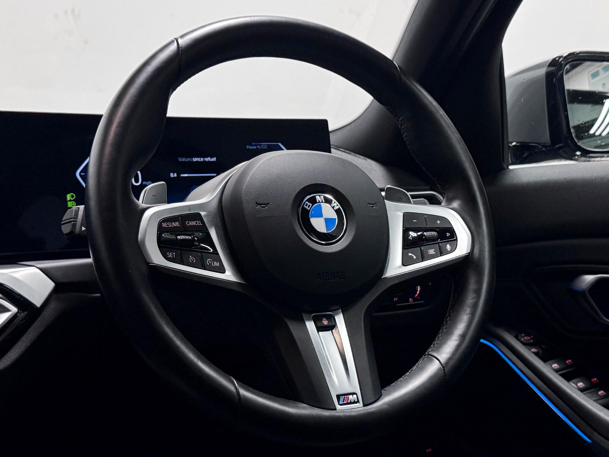 BMW 3 Series view 13