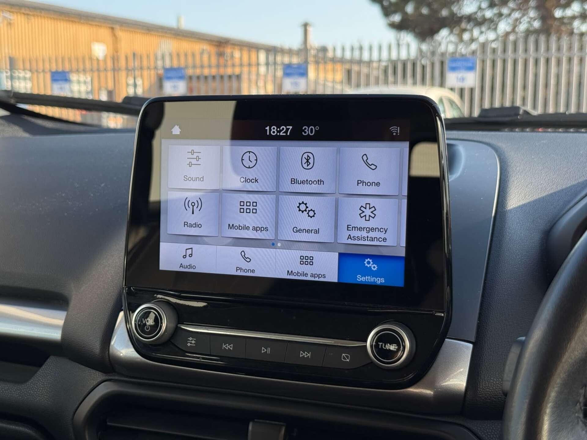 Ford Ecosport view 66