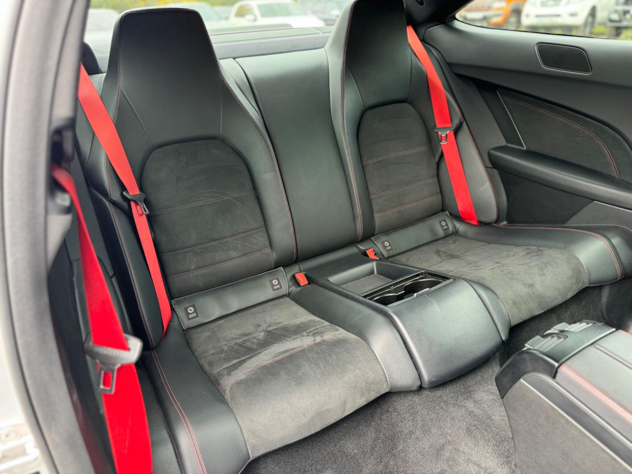 Mercedes-Benz C-Class view 22