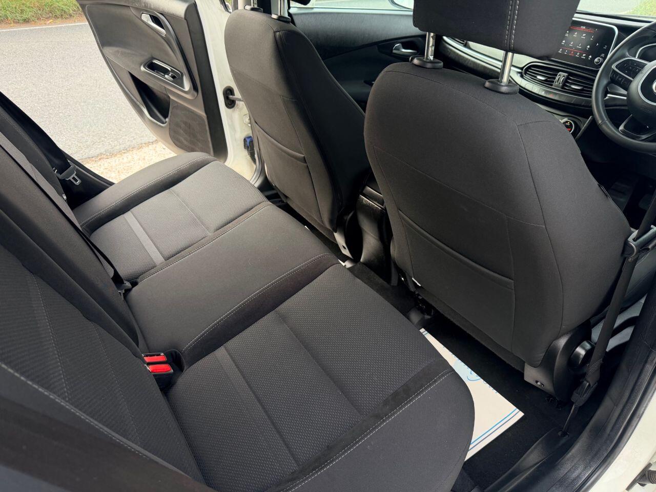 Fiat Tipo view 17