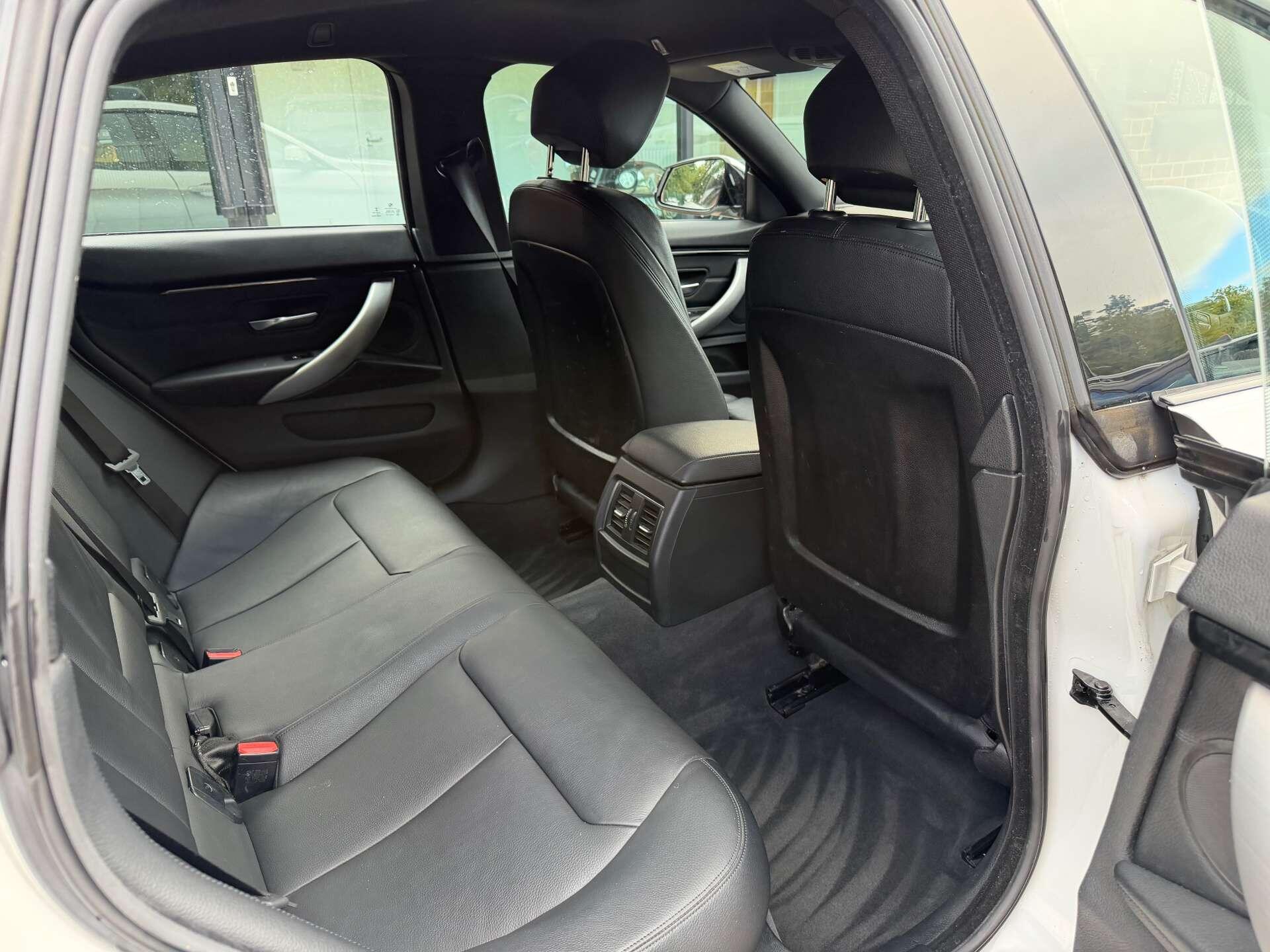 BMW 4 Series view 23