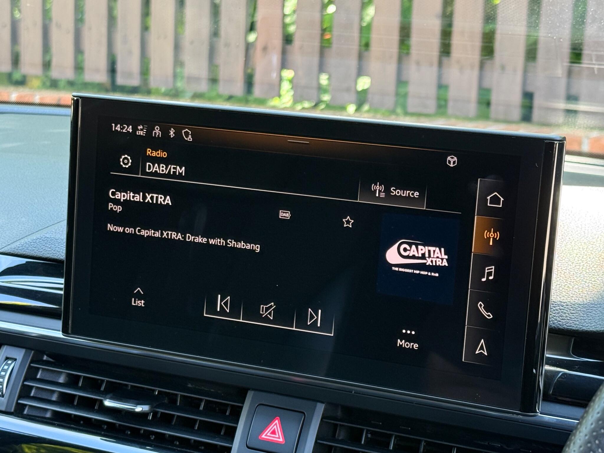 Audi A4 view 35