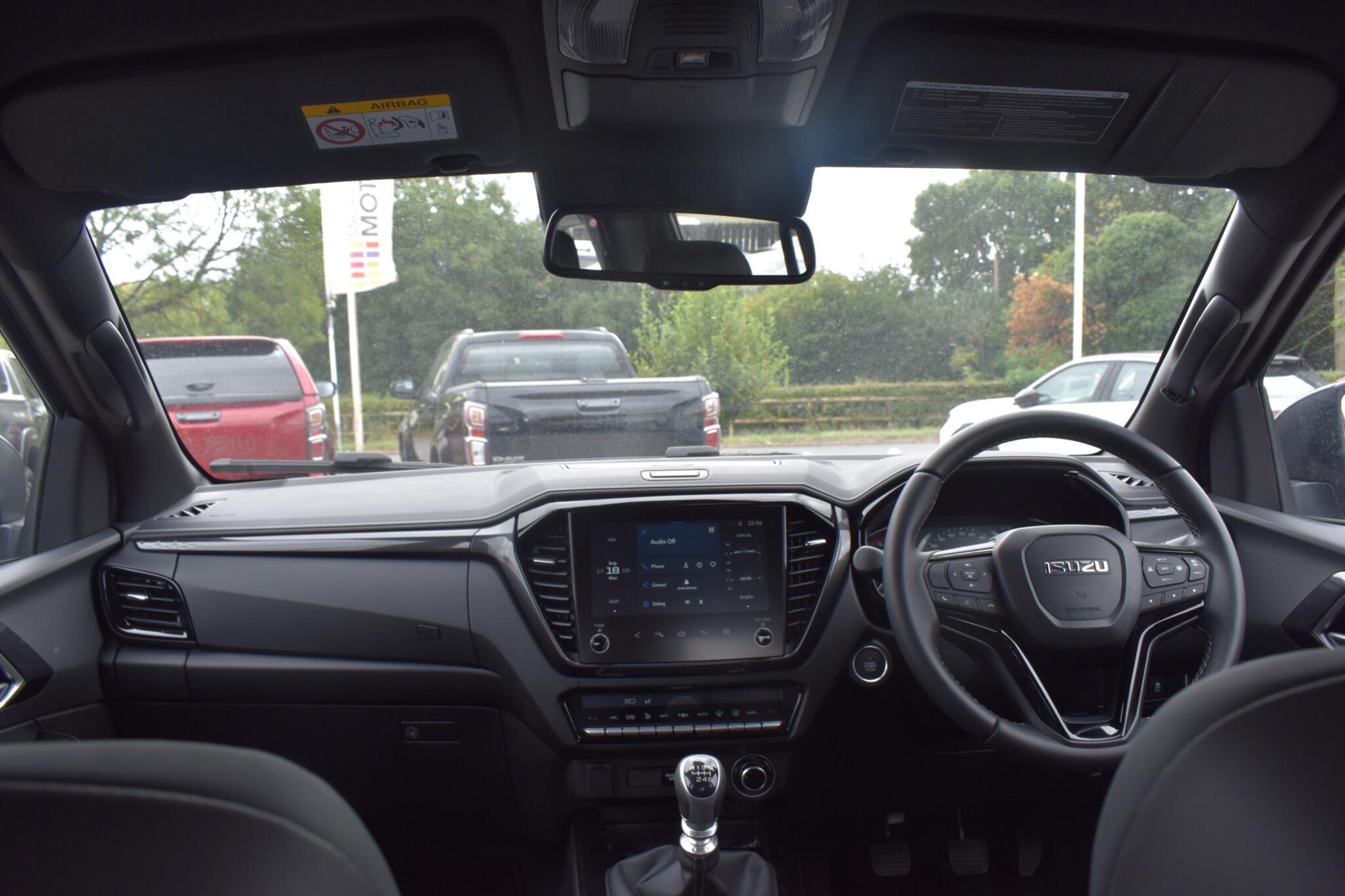 D-Max - 1.9 TD V-Cross 4WD Euro 6 (s/s) 4dr - Image 14