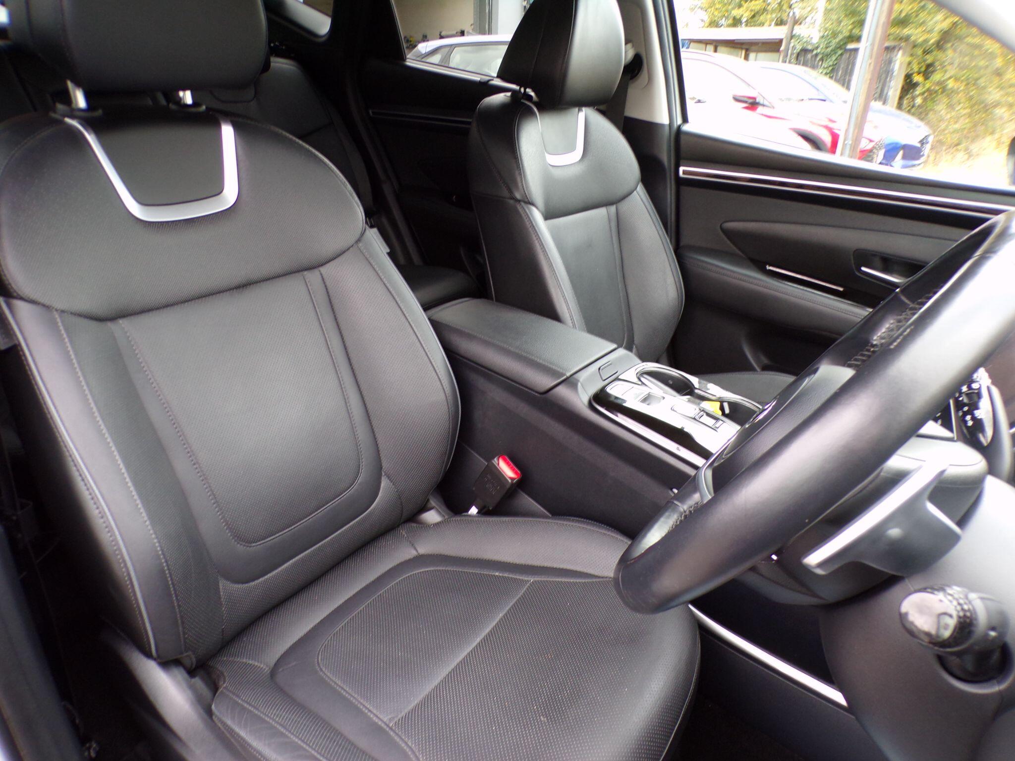 Hyundai Tucson view 16