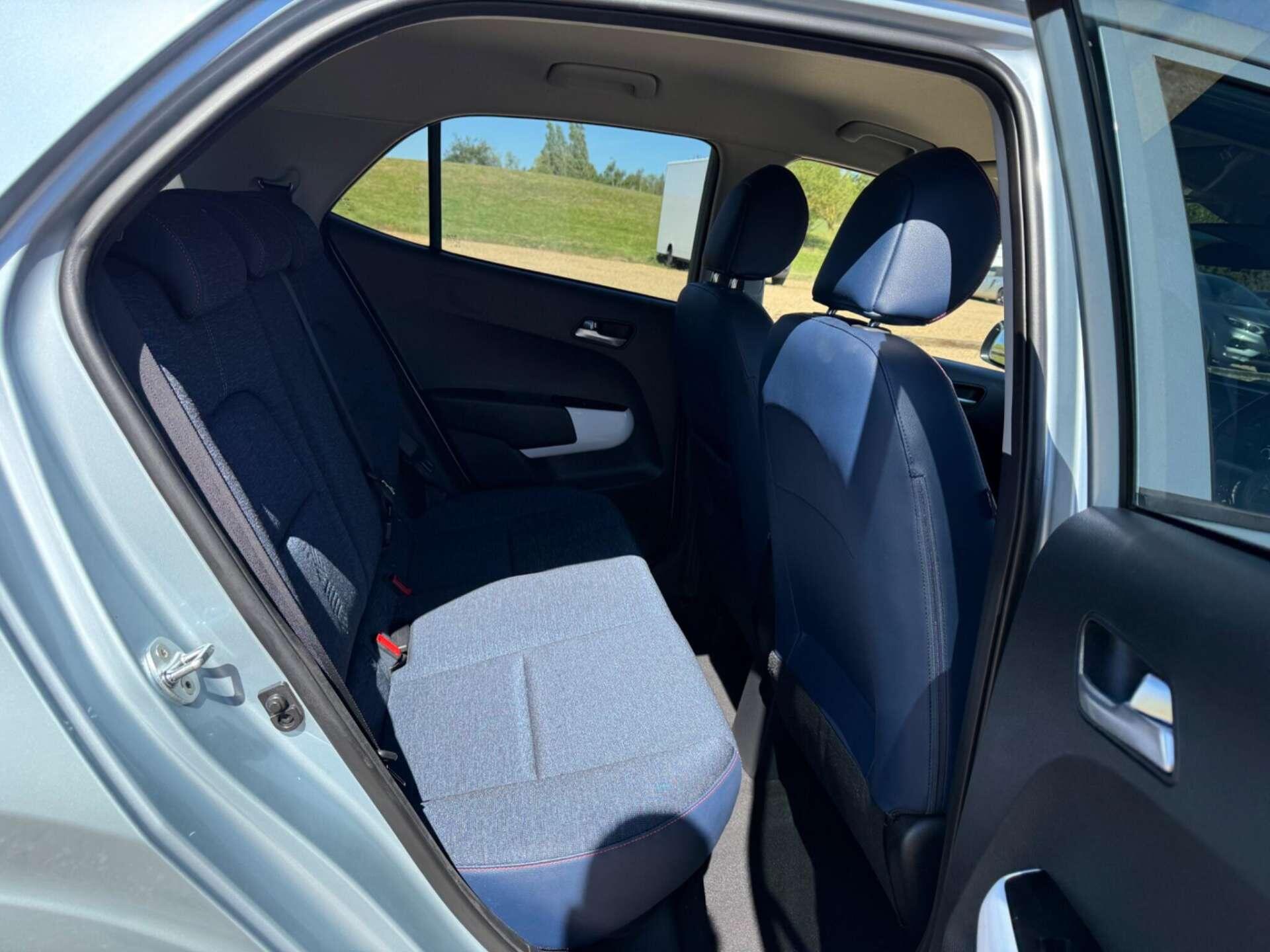 Kia Picanto view 11