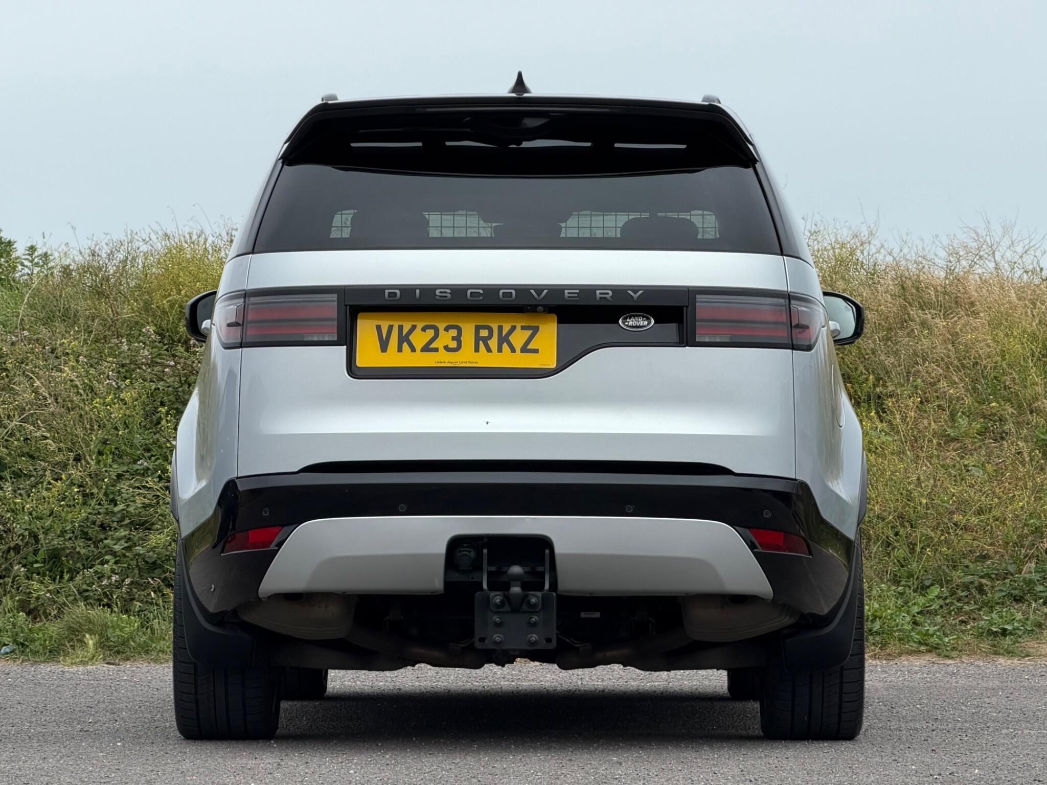Land Rover Discovery 3 view 9