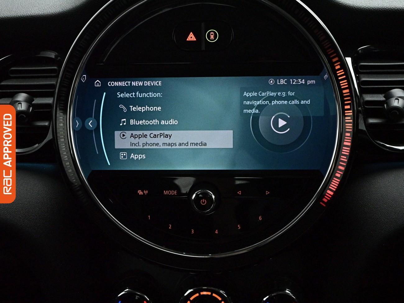 Mini Hatch view 17