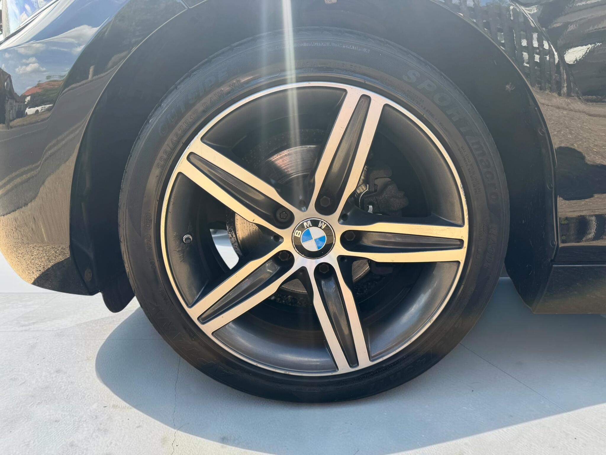 BMW 2 Series view 30